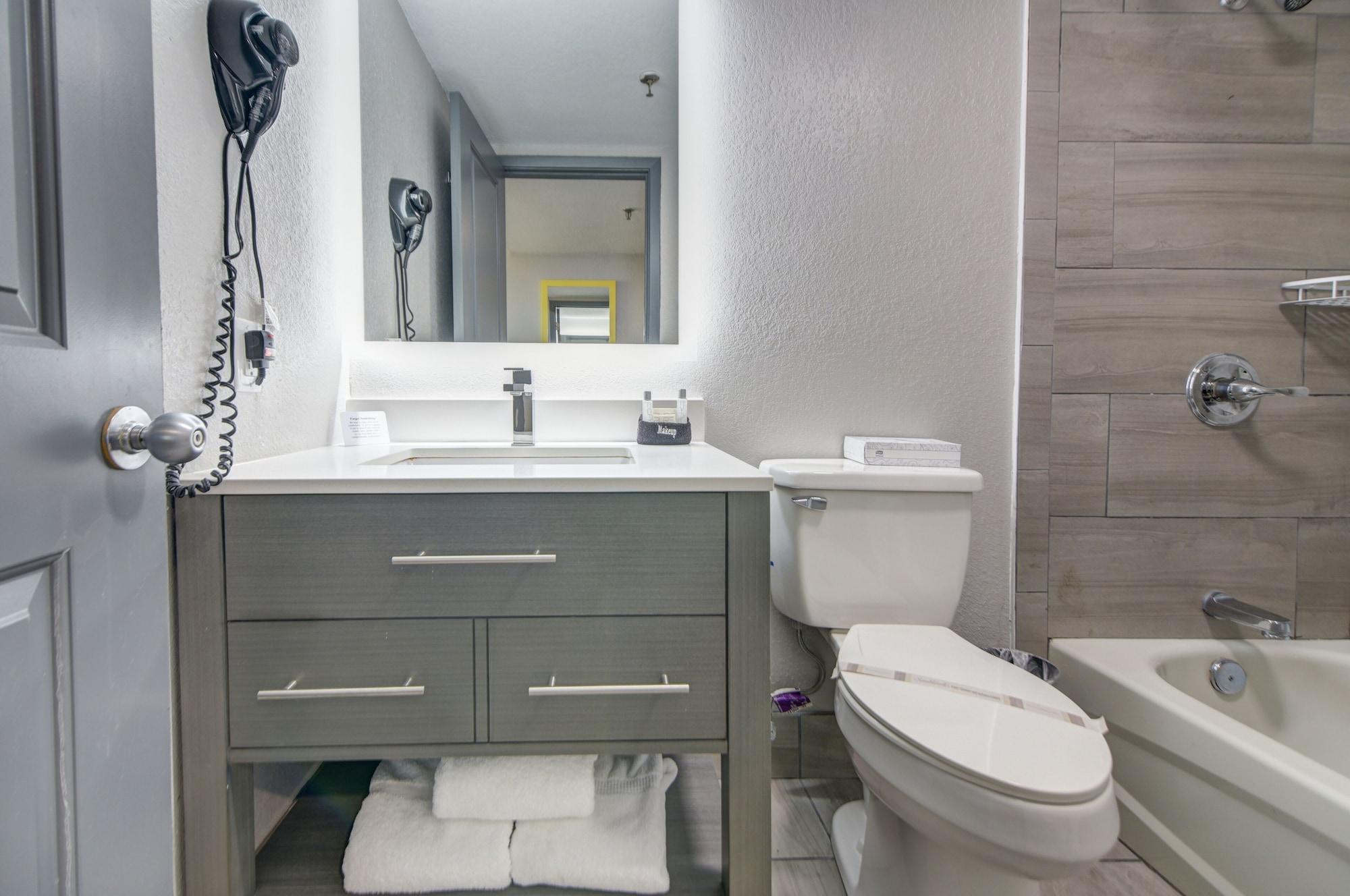 Emerald Coast Inn & Suites Fort Walton Beach Ngoại thất bức ảnh
